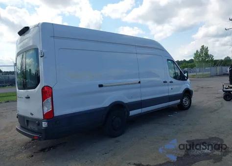 2019 Ford Transit-250 z USA, uszkodzony, nr VIN 1FTYR3XGXKKA15951